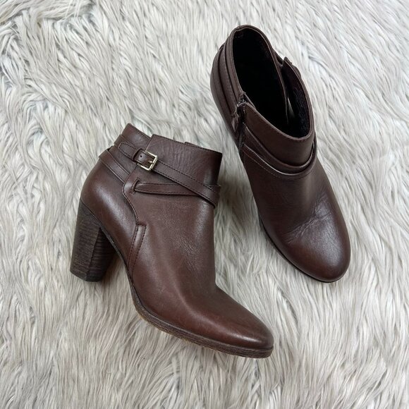 COLE HAAN Grand OS Hayes Strap Details Ankle Boots - Picture 1 of 8